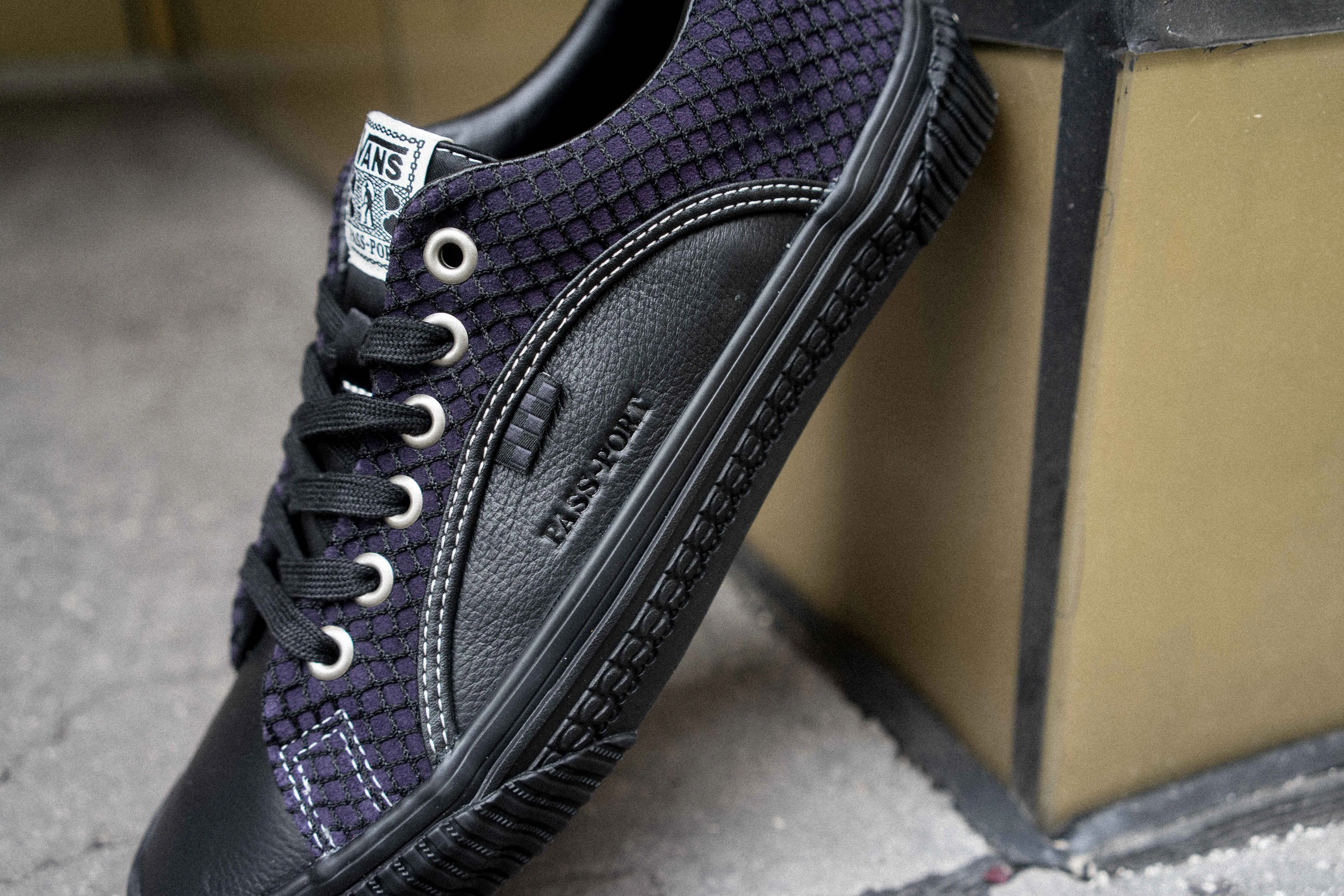 Vans Lampin x Pass-Port Skate Schuhe Herren